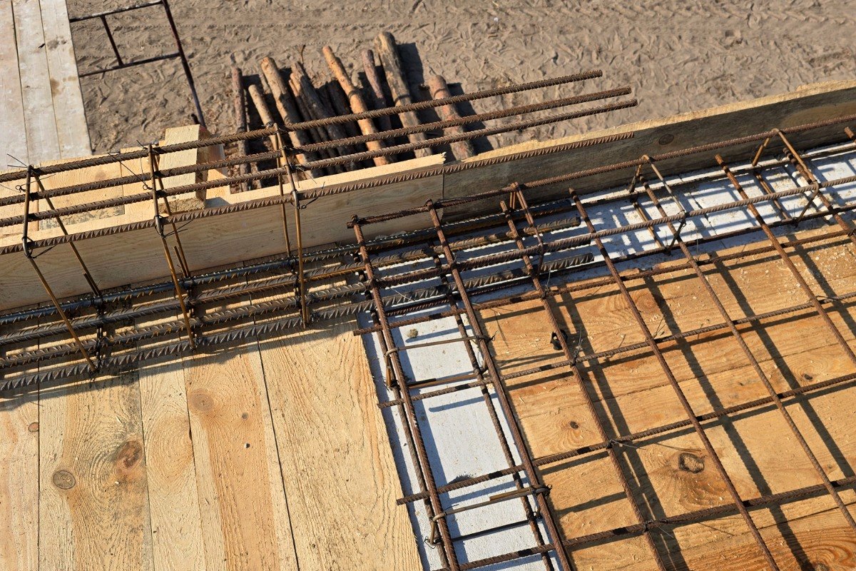 Stan surowy budynku — AGK Construction